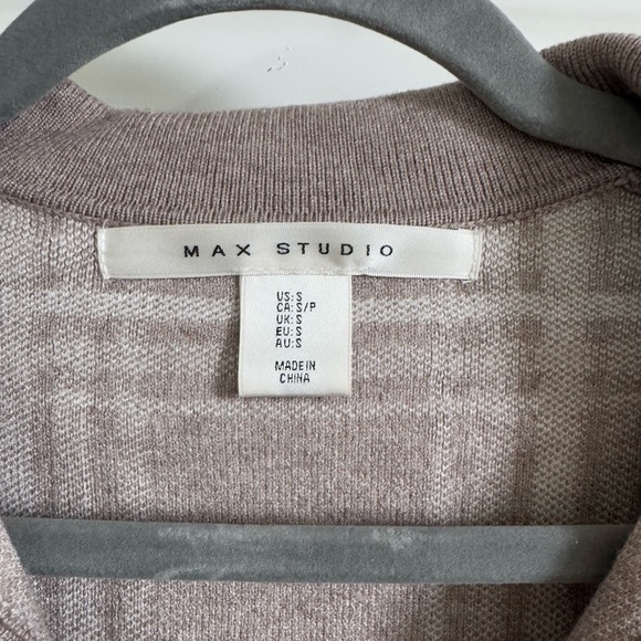 NWOT Max Studio collared plaid Sweater, Size Small - Picture 4 of 5